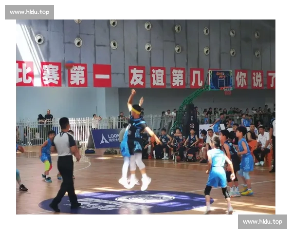 篮球比分激战不断,顶级赛事实时更新,精彩瞬间不容错过,尽享体育盛宴 篮球比分激战不断,顶级赛事实时更新,精彩瞬间不容错过,尽享体育盛宴